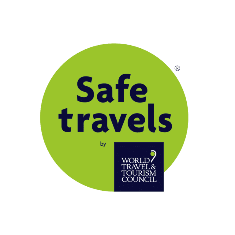 Bleu Lavande et Safe travels by World Travel & Tourism council